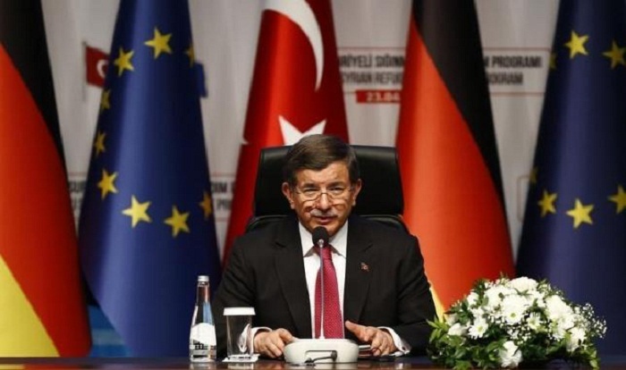 Around 20 Syrians readmitted to Turkey under EU migrant deal: Turkish PM